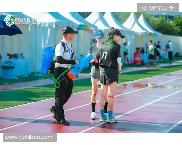 杭州飞盘队比赛经验深度对比与提升策略探讨 杭州飞盘队比赛经验深度对比与提升策略探讨